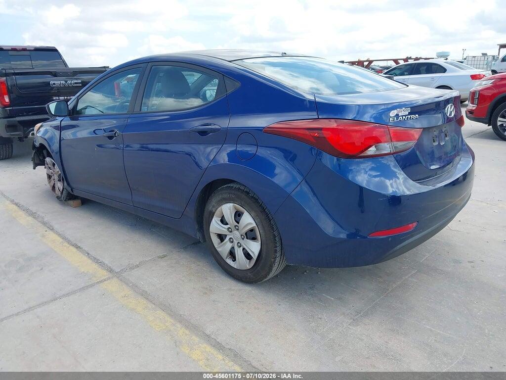 5NPDH4AE9GH749663 2016 HYUNDAI ELANTRA photo no. 3