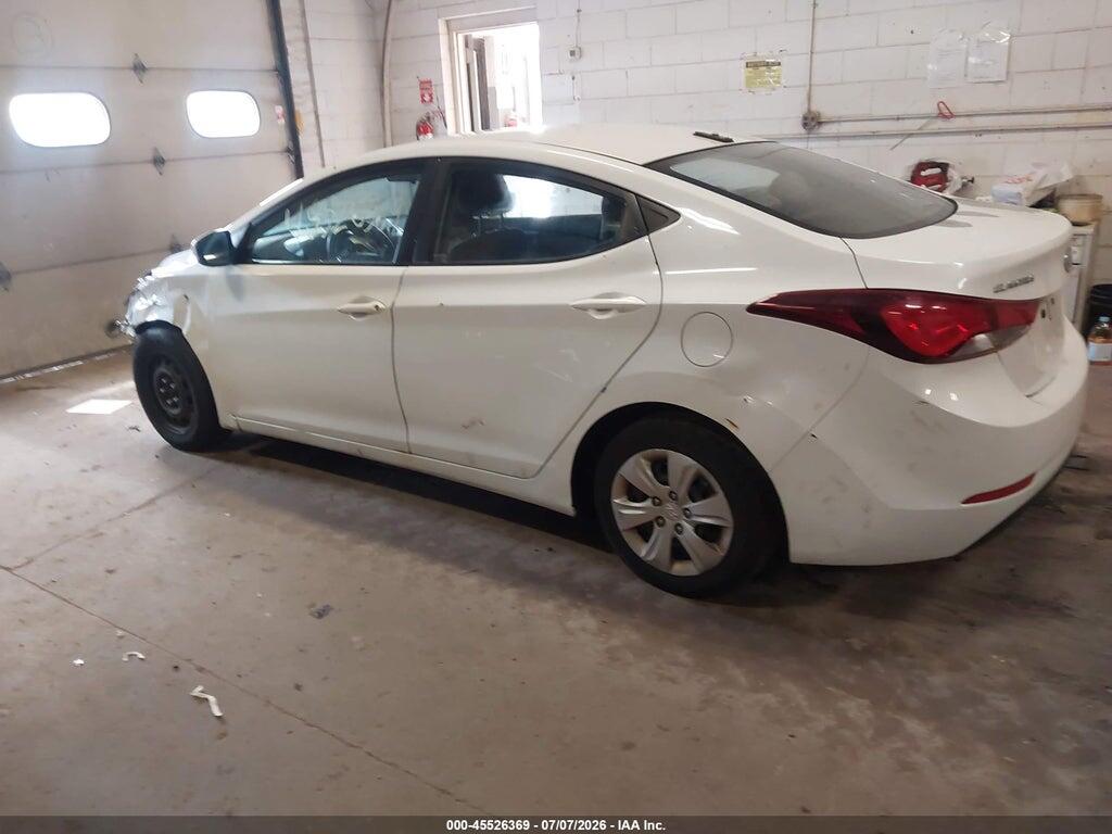 5NPDH4AE2GH674935 2016 HYUNDAI ELANTRA photo no. 3