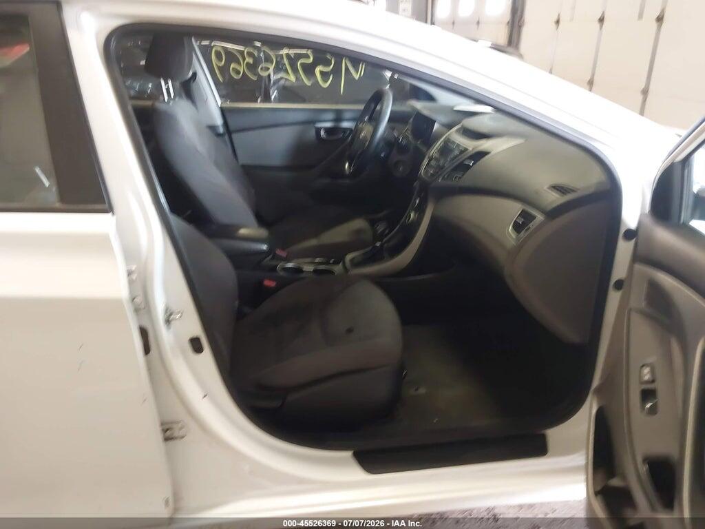 5NPDH4AE2GH674935 2016 HYUNDAI ELANTRA photo no. 5