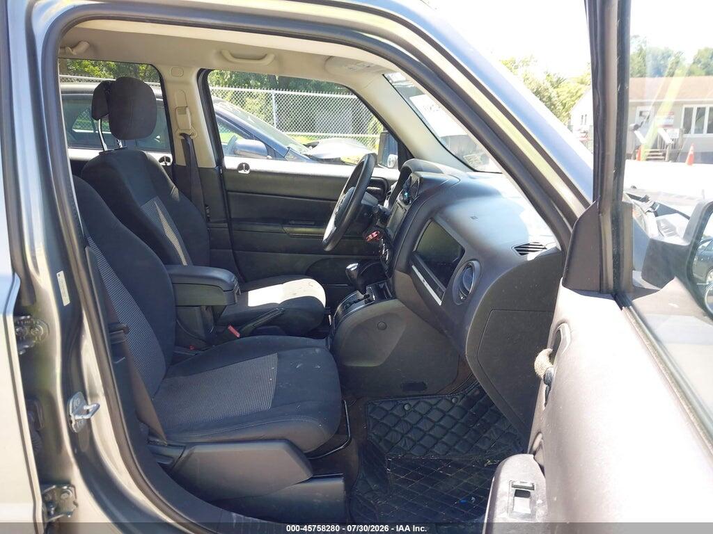 1C4NJPBA8ED552038 2014 JEEP PATRIOT photo no. 5