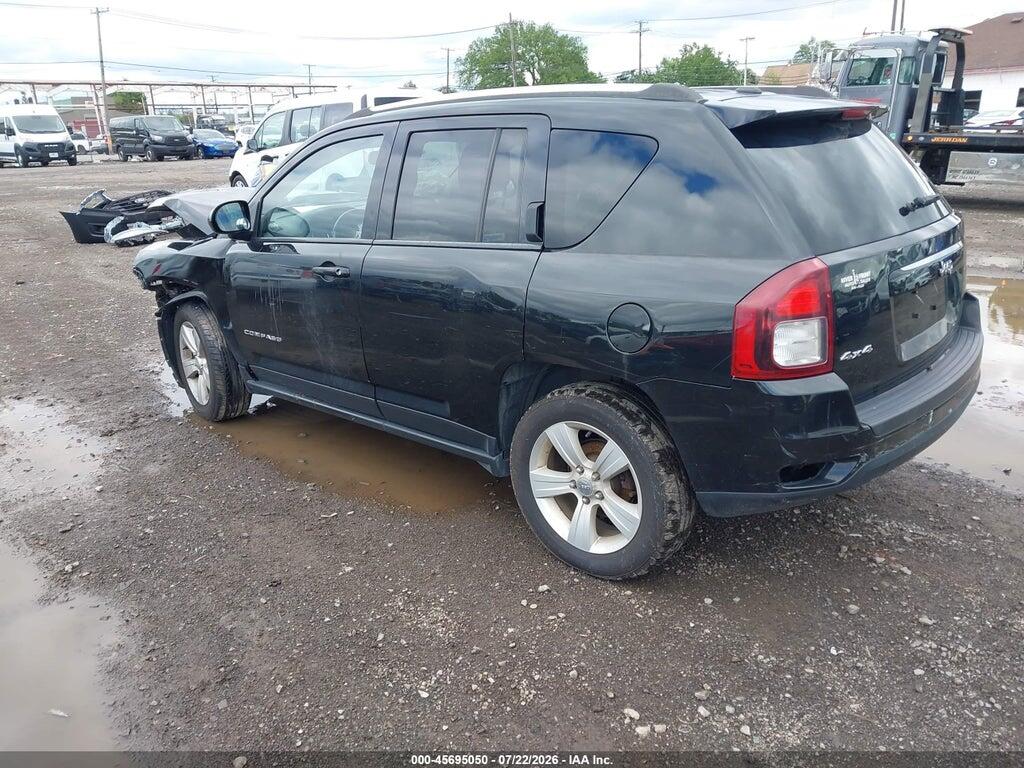 1C4NJDEB0ED738966 2014 JEEP COMPASS photo no. 3