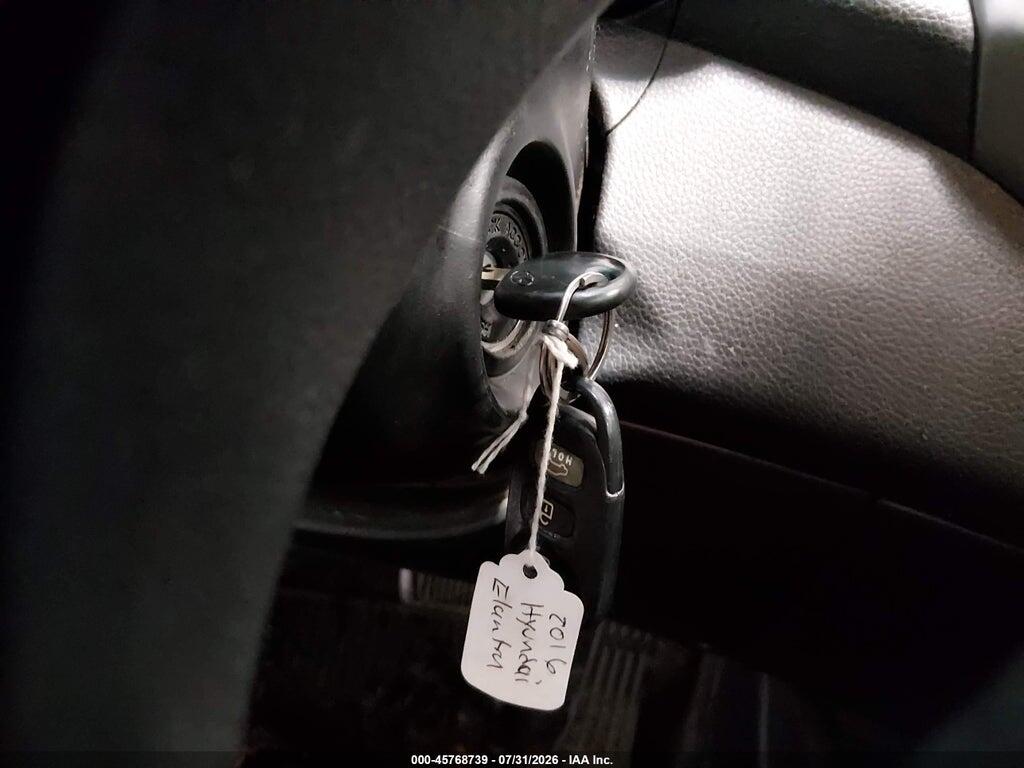 KMHD35LHXGU326085 2016 HYUNDAI ELANTRA GT photo no. 11