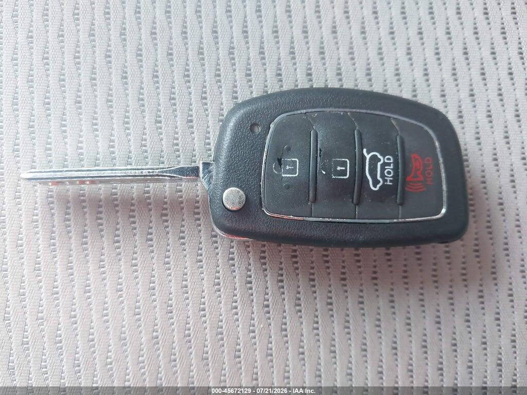 5NPE24AF9GH324037 2016 HYUNDAI SONATA photo no. 11
