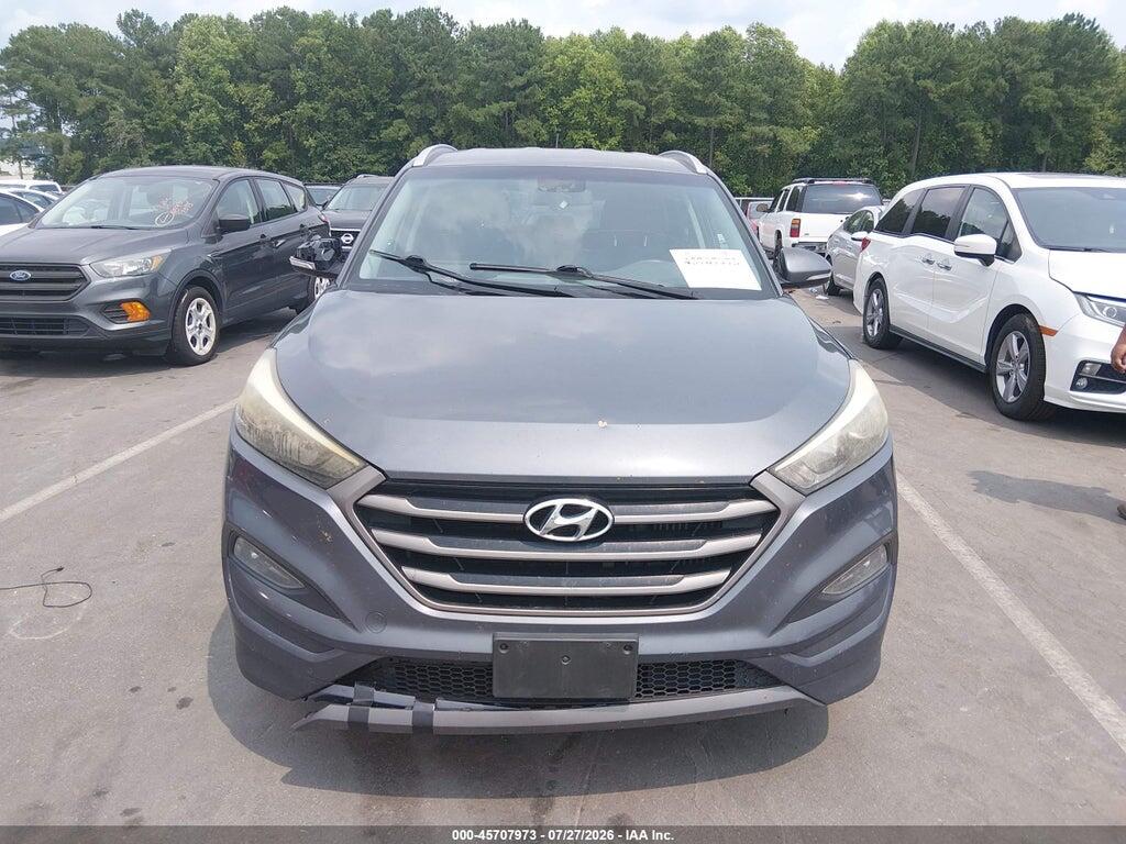KM8J3CA27GU080330 2016 HYUNDAI TUCSON photo no. 11