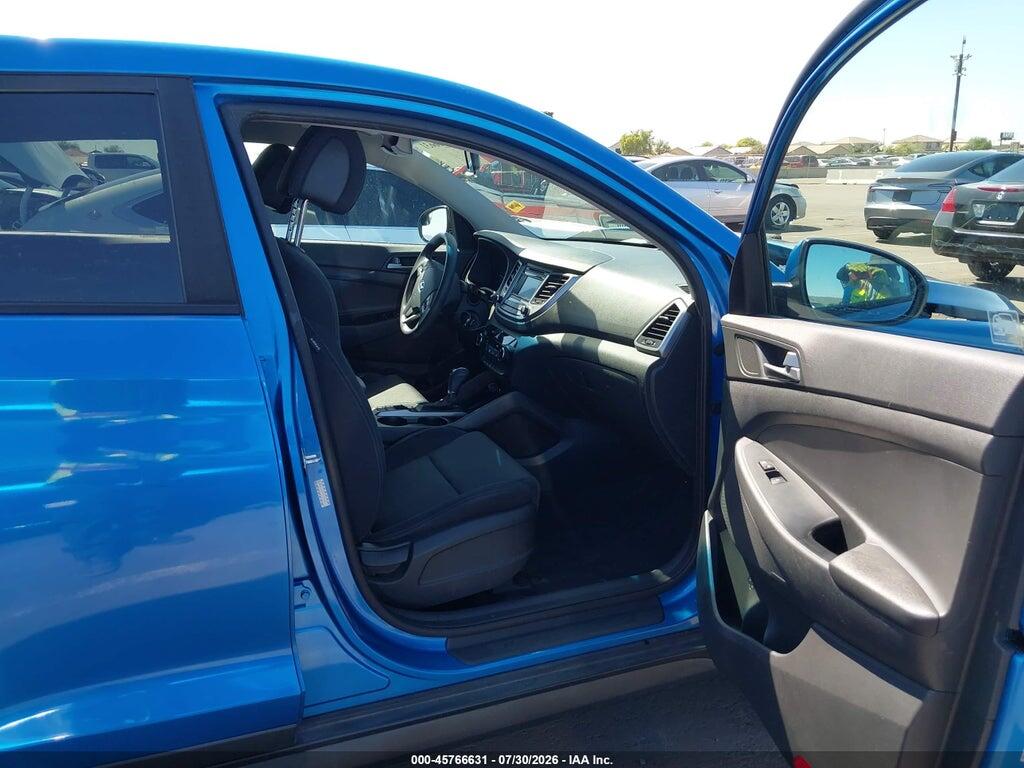 KM8J23A42GU239503 2016 HYUNDAI TUCSON photo no. 5