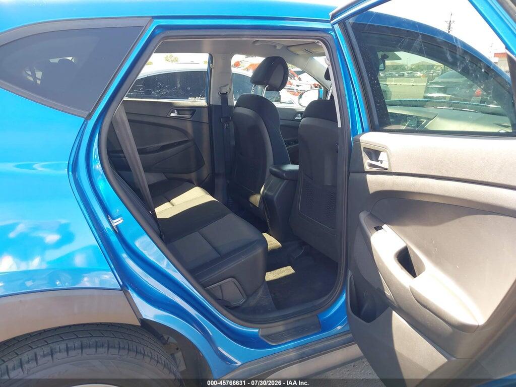 KM8J23A42GU239503 2016 HYUNDAI TUCSON photo no. 8