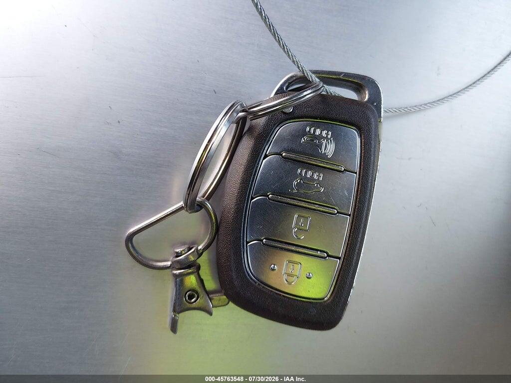 KM8J3CA28GU075525 2016 HYUNDAI TUCSON photo no. 11
