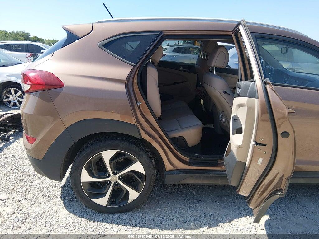 KM8J3CA28GU075525 2016 HYUNDAI TUCSON photo no. 8