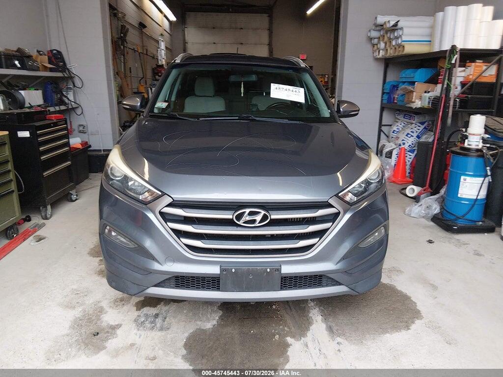 KM8J3CA20GU219875 2016 HYUNDAI TUCSON photo no. 12