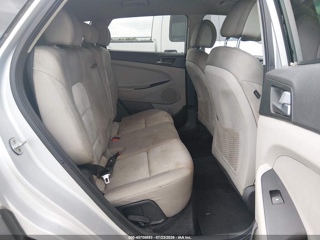 KM8J23A45GU242315 2016 HYUNDAI TUCSON photo no. 8