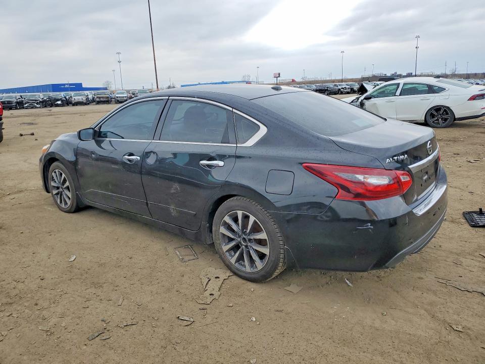 2017 NISSAN ALTIMA 2.5 SV — Фото 2 из 12