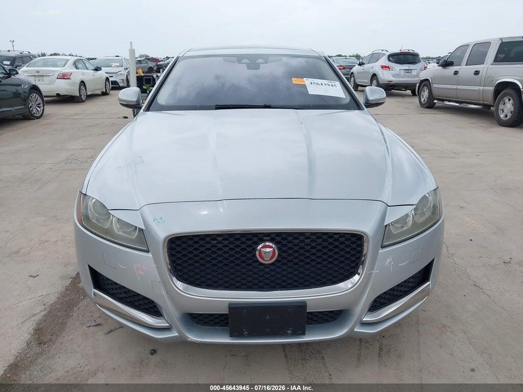 SAJBD4BV9HCY44644 2017 JAGUAR XF photo no. 12