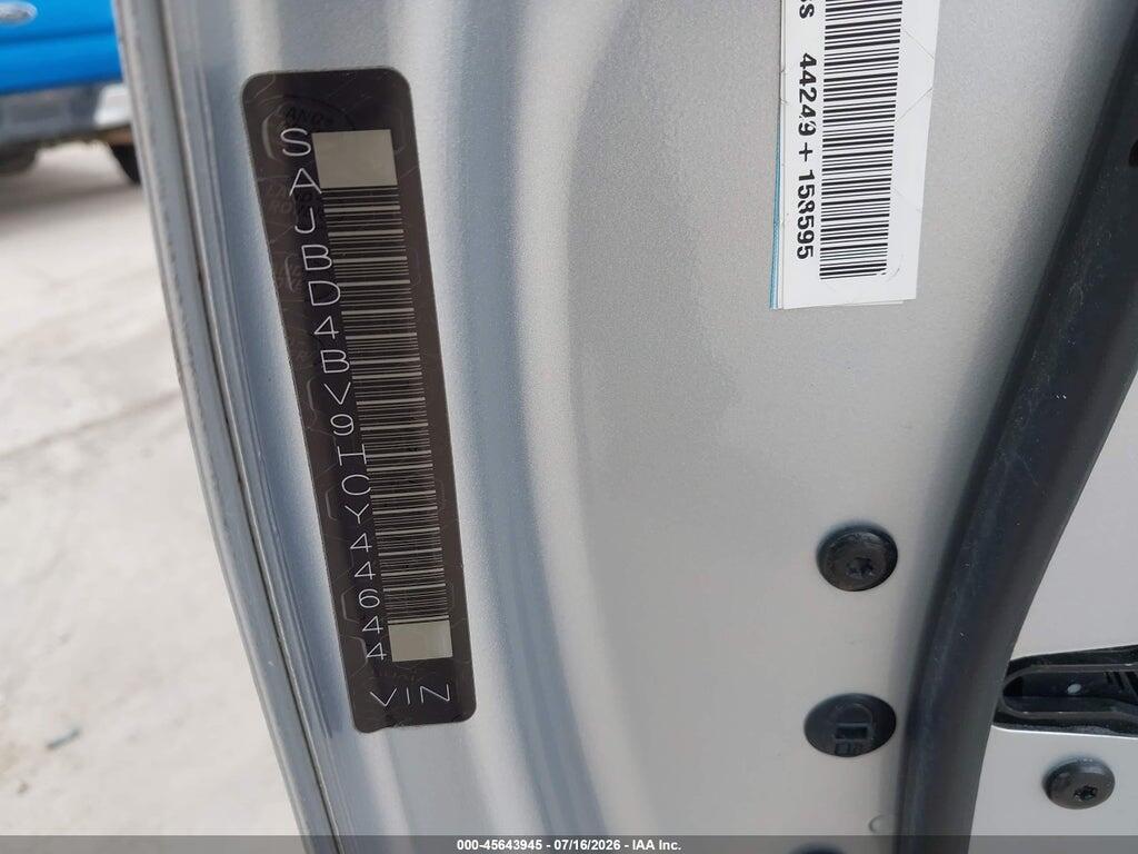 SAJBD4BV9HCY44644 2017 JAGUAR XF photo no. 9