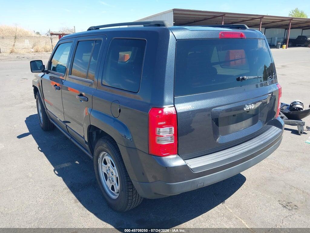 1C4NJPBA3ED769593 2014 JEEP PATRIOT photo no. 3