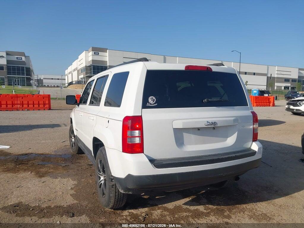 1C4NJPBA1ED570221 2014 JEEP PATRIOT photo no. 3