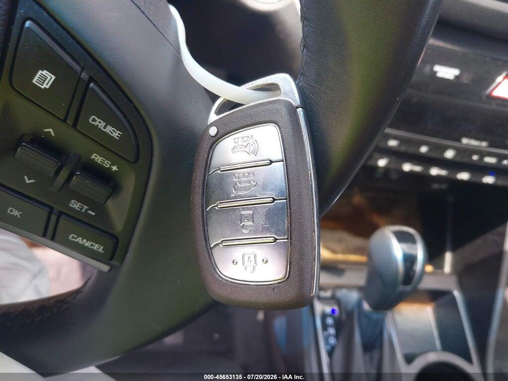 KM8J3CA27GU069862 2016 HYUNDAI TUCSON photo no. 11