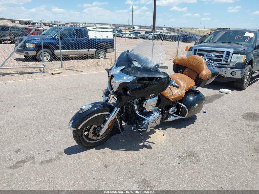 56KTRAAA6G3332222 2016 INDIAN MOTORCYCLE CO. ROADMASTER photo no. 2