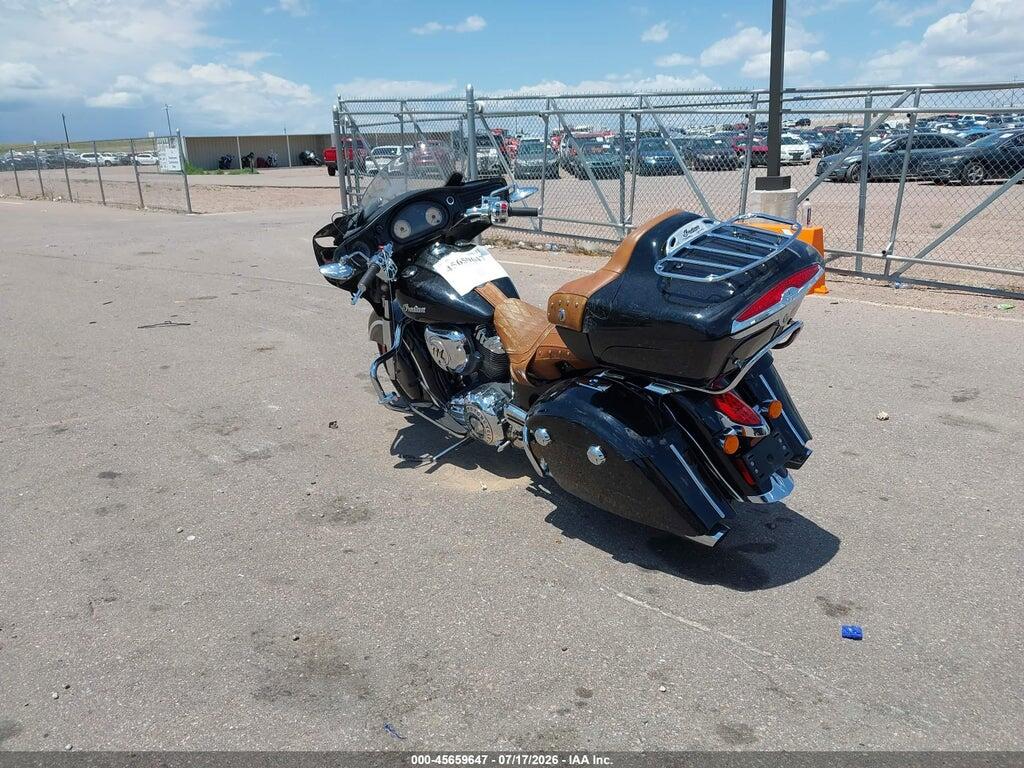 56KTRAAA6G3332222 2016 INDIAN MOTORCYCLE CO. ROADMASTER photo no. 3