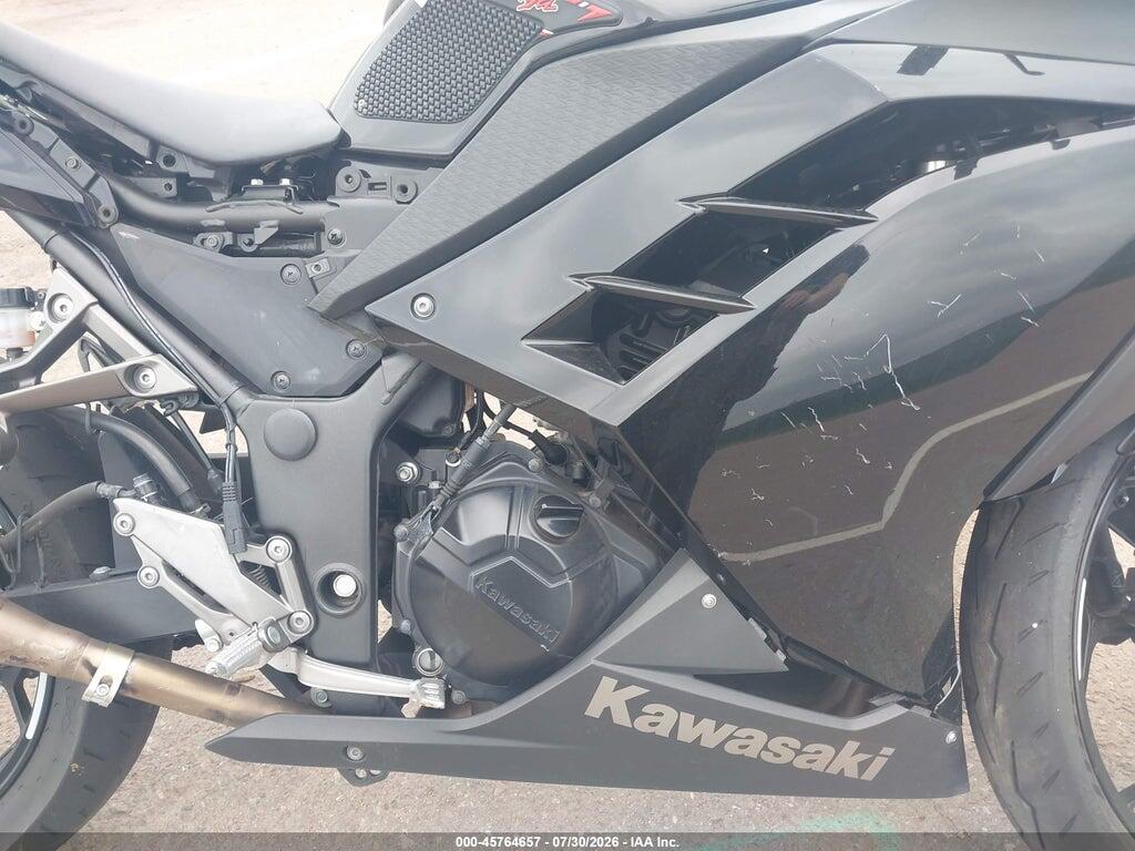 JKAEX8A16EA001284 2014 KAWASAKI EX300 photo no. 8