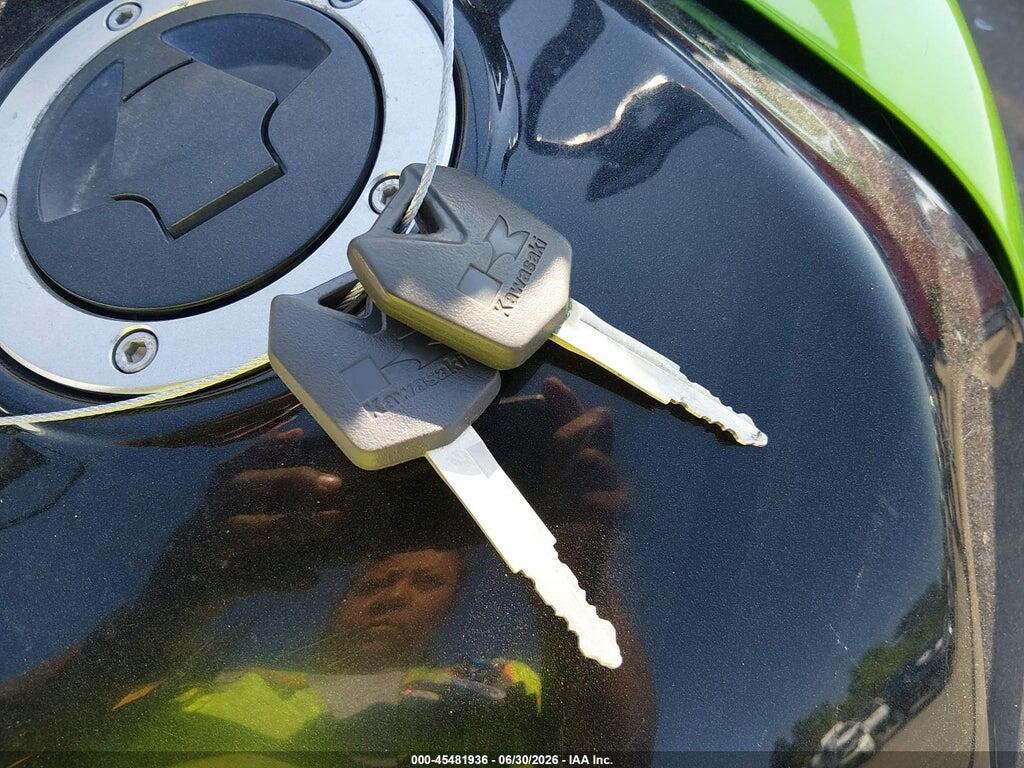 JKALEED16EDA08017 2014 KAWASAKI KLE650 photo no. 11