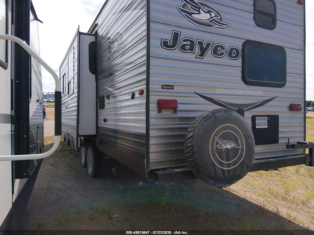 1UJBJ0BP4H1TH0109 2017 JAYCO JAY FLIGHT 26BH TRAVEL TRAILER photo no. 3
