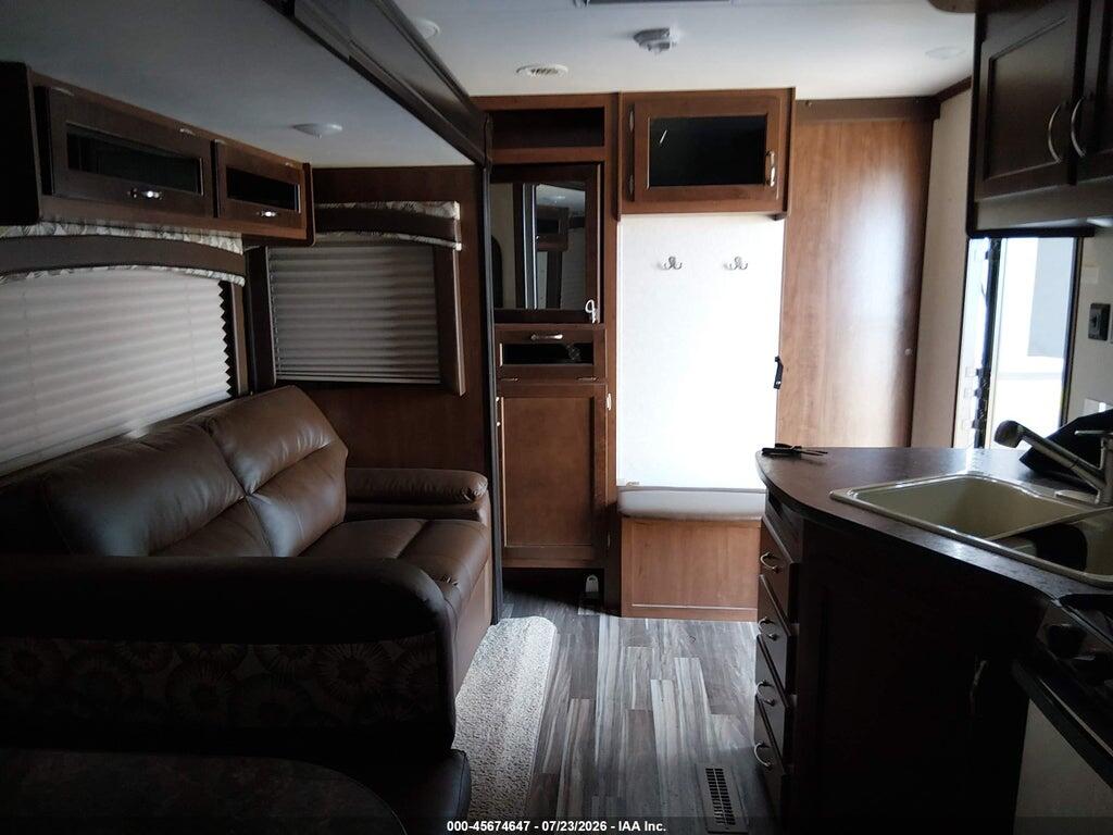 1UJBJ0BP4H1TH0109 2017 JAYCO JAY FLIGHT 26BH TRAVEL TRAILER photo no. 8