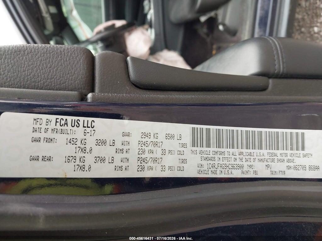 1C4RJFAG9HC963900 2017 JEEP GRAND CHEROKEE photo no. 9