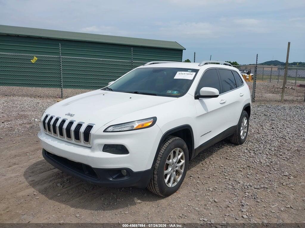 1C4PJMCB3HD213934 2017 JEEP CHEROKEE photo no. 2