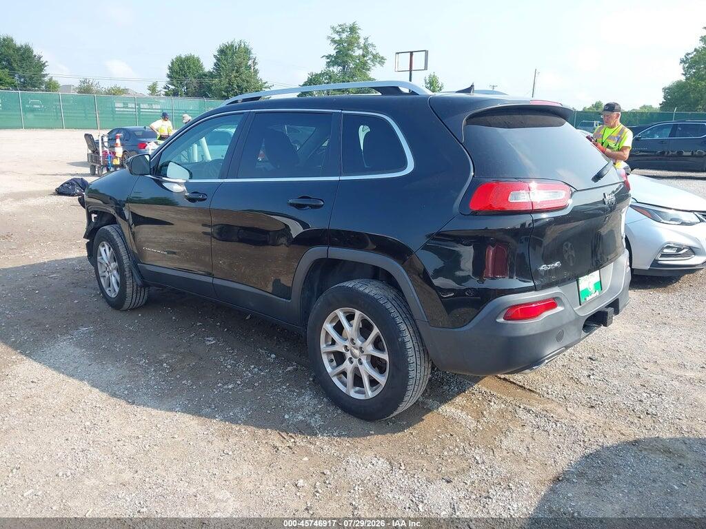 1C4PJMCS4HW606250 2017 JEEP CHEROKEE photo no. 3