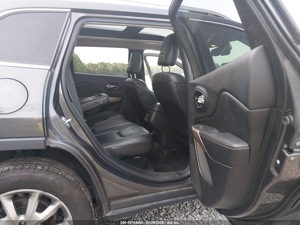1C4PJMDS8HD238987 2017 JEEP CHEROKEE photo no. 8