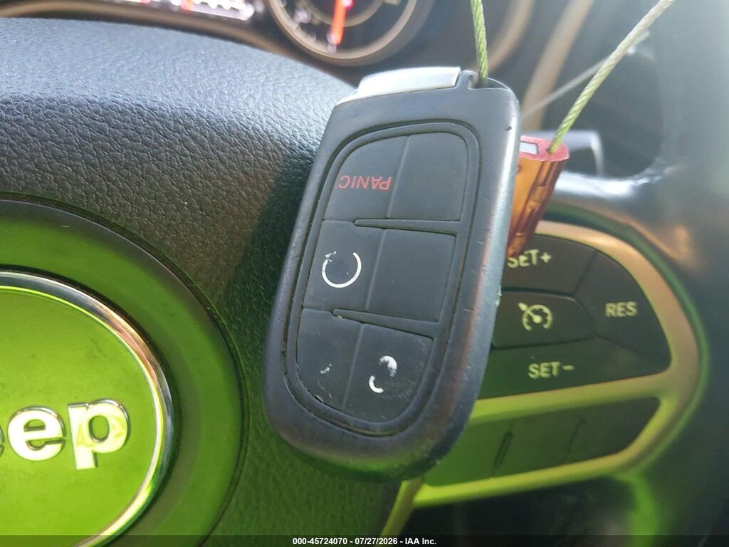 1C4PJLDB0HW643482 2017 JEEP CHEROKEE photo no. 11