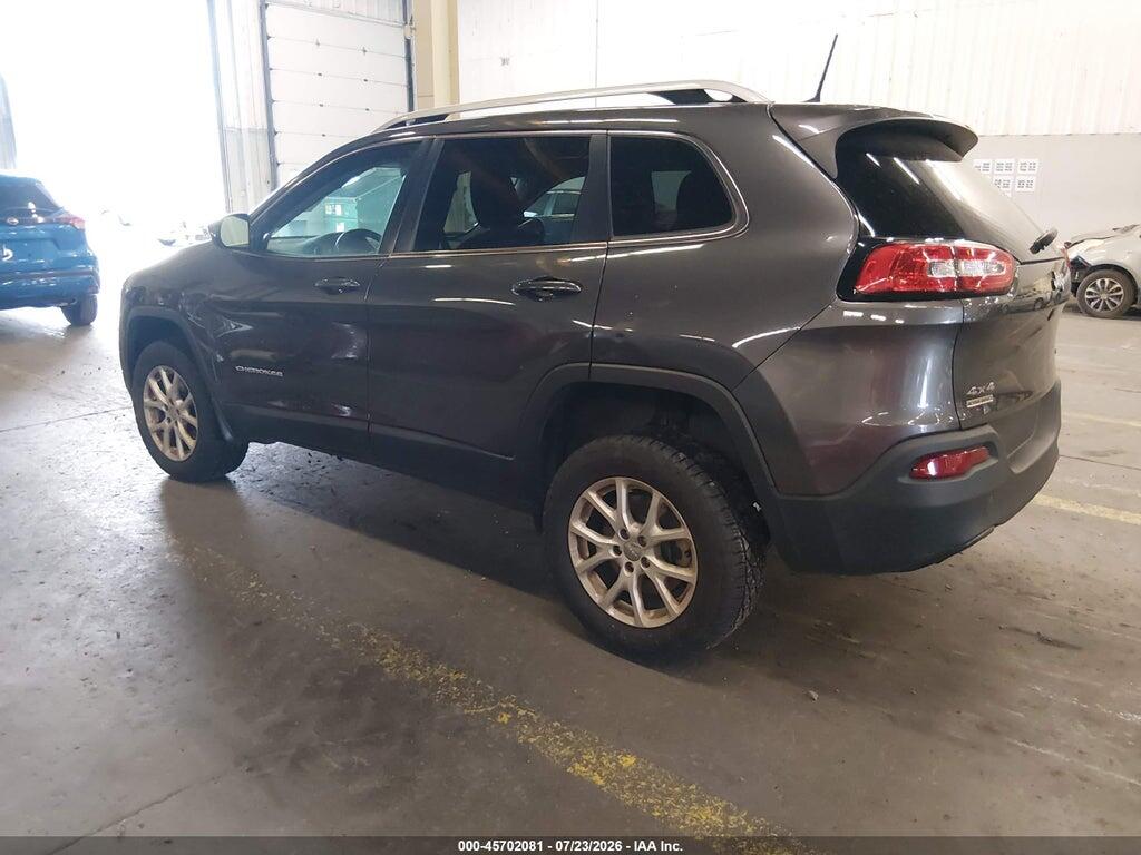 1C4PJMCB6HD237077 2017 JEEP CHEROKEE photo no. 3
