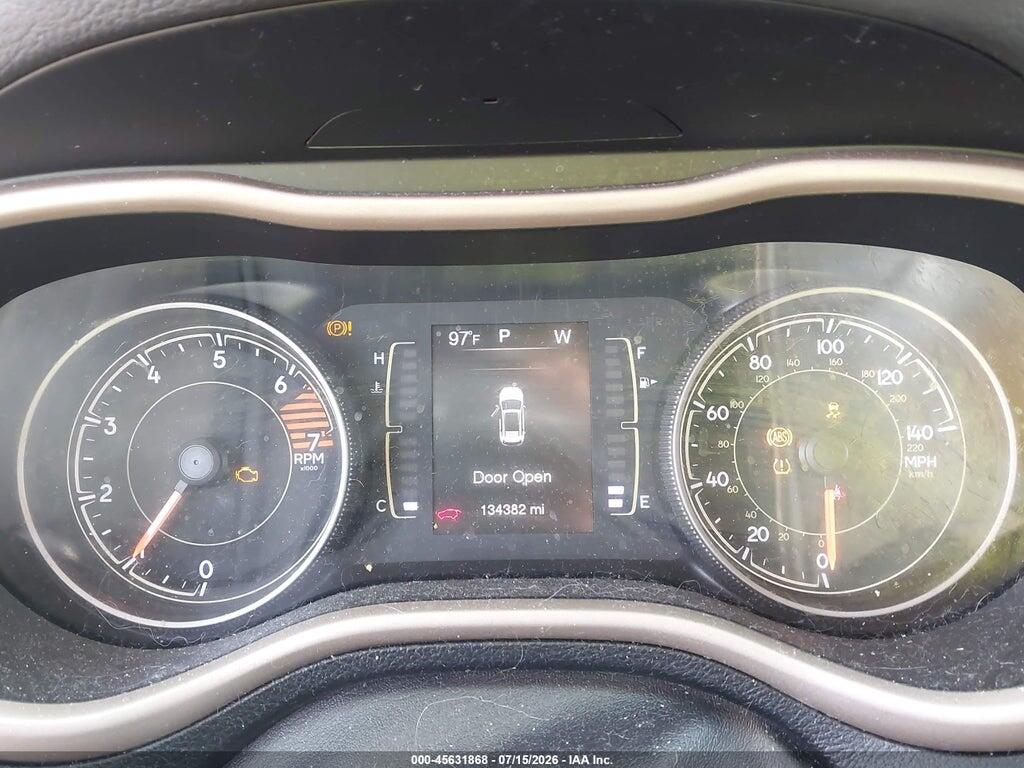 1C4PJMCB2HD217697 2017 JEEP CHEROKEE photo no. 7