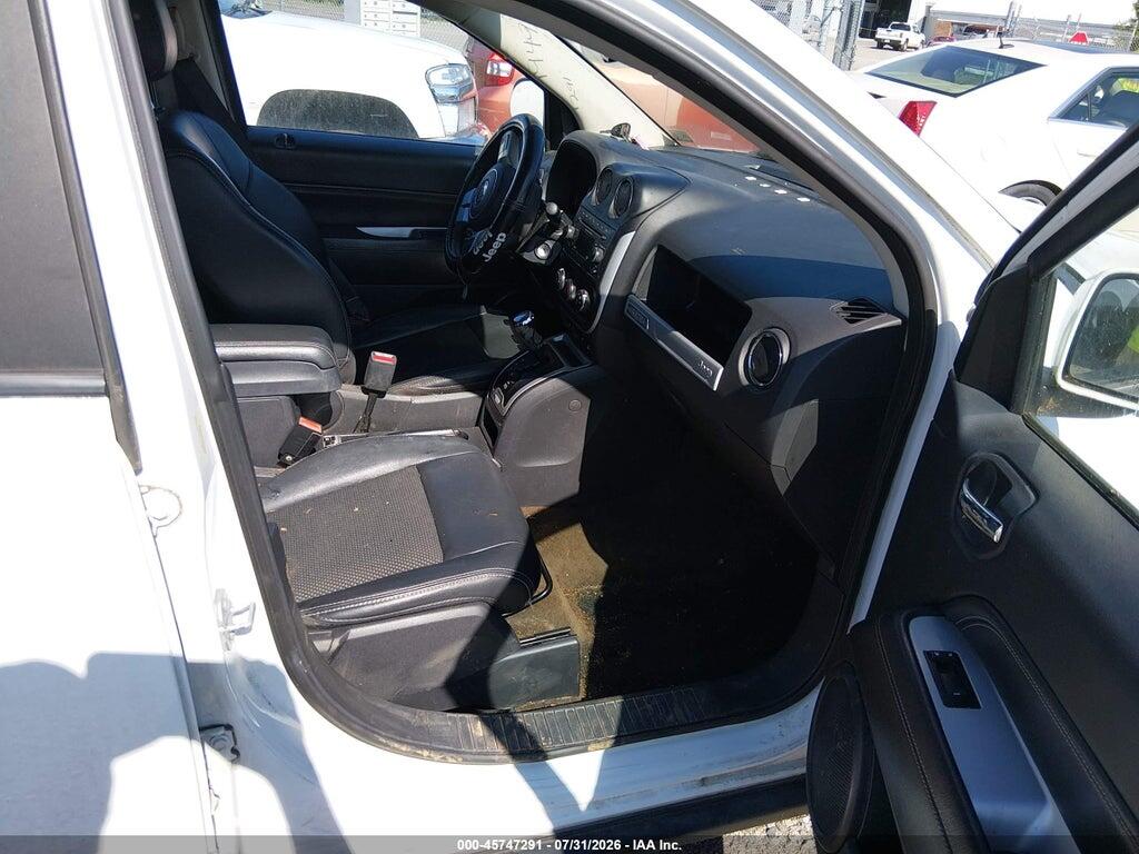 1C4NJDEB4HD191902 2017 JEEP COMPASS photo no. 5