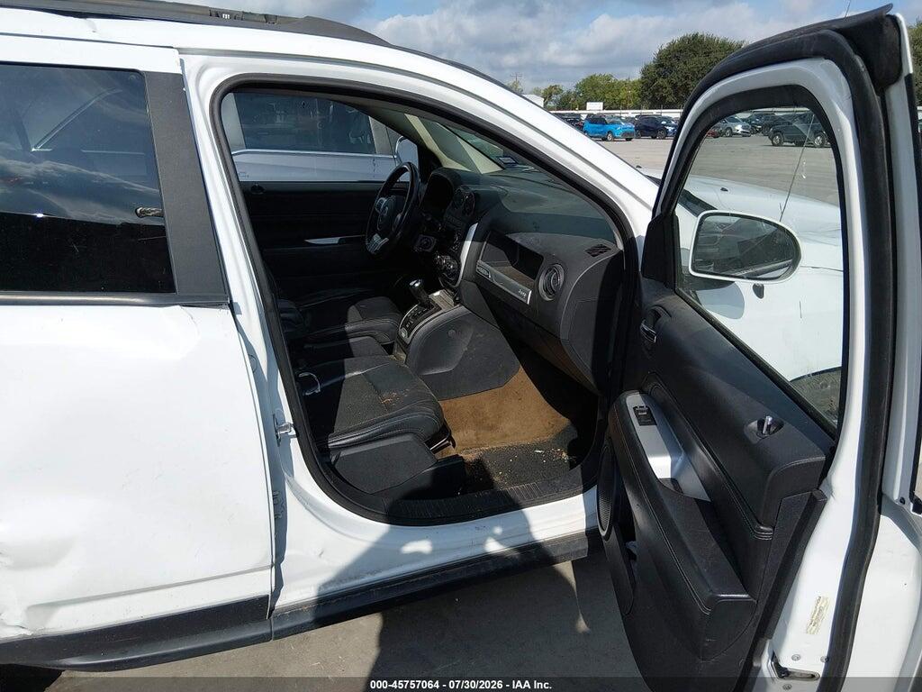 1C4NJCEA3HD116044 2017 JEEP COMPASS photo no. 5