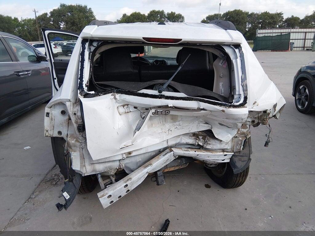 1C4NJCEA3HD116044 2017 JEEP COMPASS photo no. 6