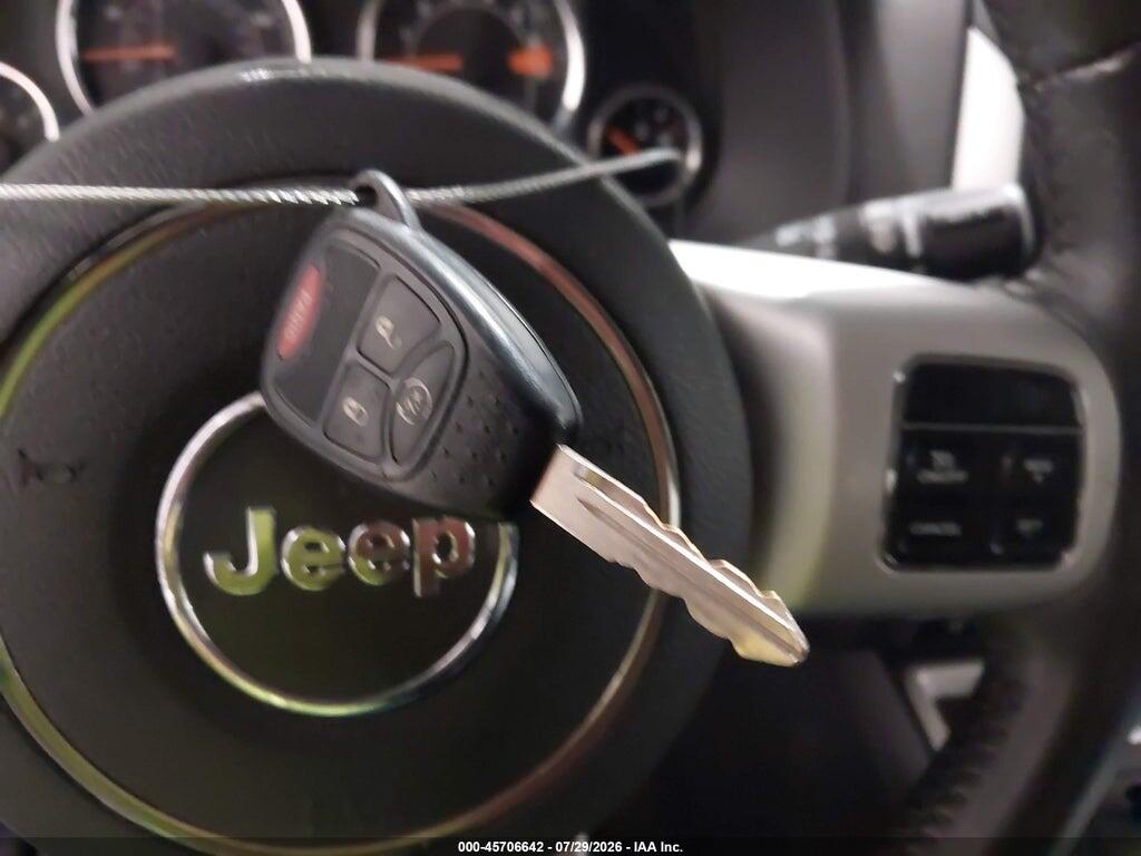 1C4NJDEB0HD112094 2017 JEEP COMPASS photo no. 11