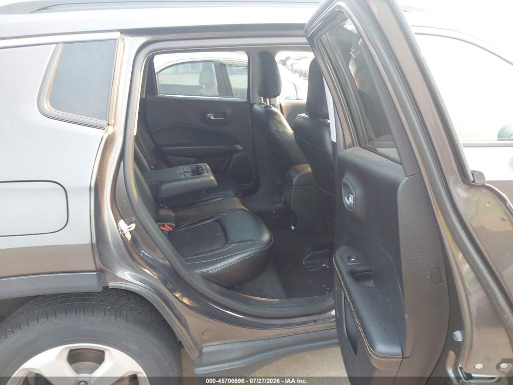 3C4NJDBB9HT628274 2017 JEEP COMPASS photo no. 8