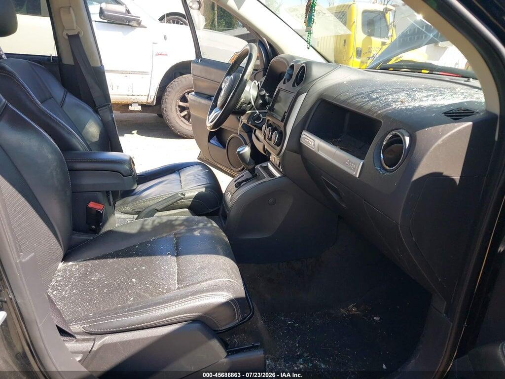 1C4NJDEB4HD176512 2017 JEEP COMPASS photo no. 5