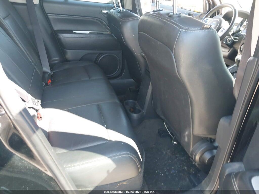 1C4NJDEB4HD176512 2017 JEEP COMPASS photo no. 8