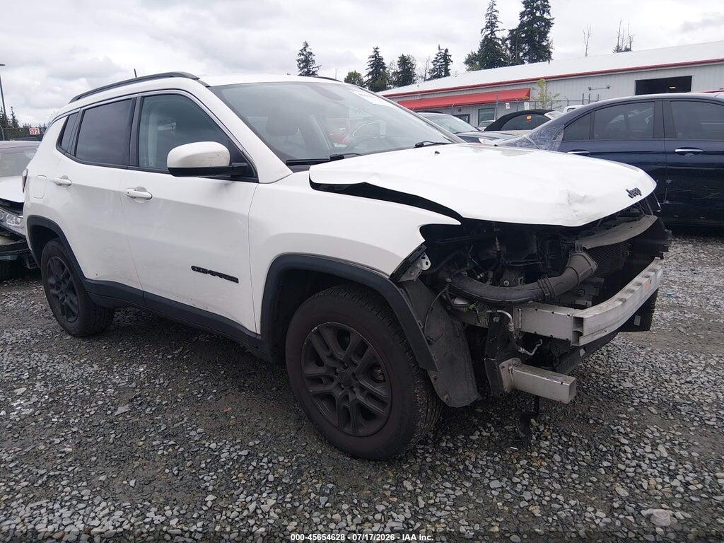 3C4NJDBB0HT611122 2017 JEEP COMPASS photo no. 1