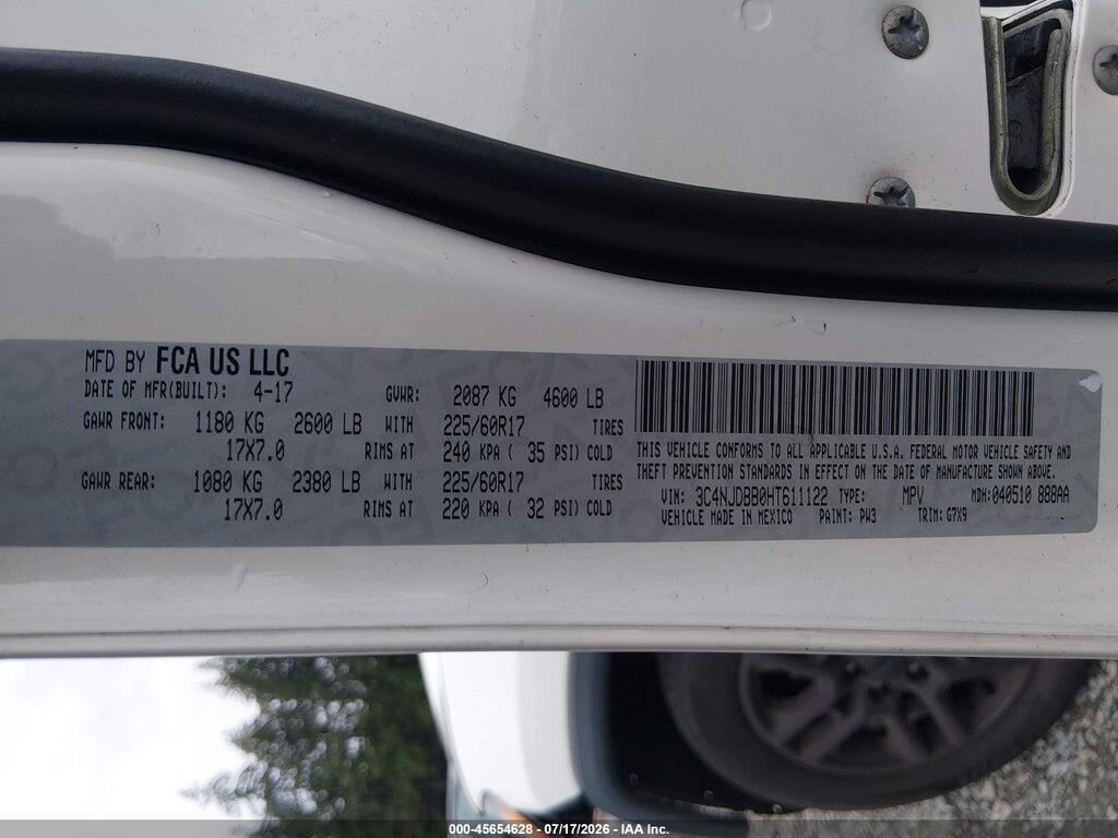 3C4NJDBB0HT611122 2017 JEEP COMPASS photo no. 9