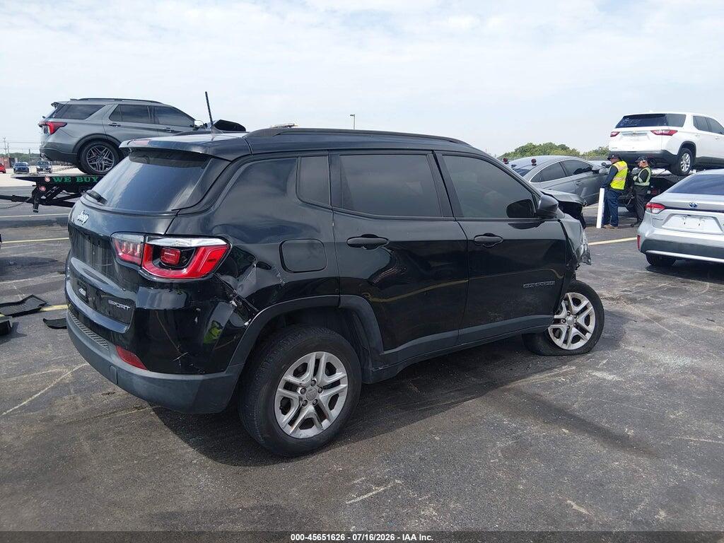 3C4NJDAB2HT642423 2017 JEEP COMPASS photo no. 4