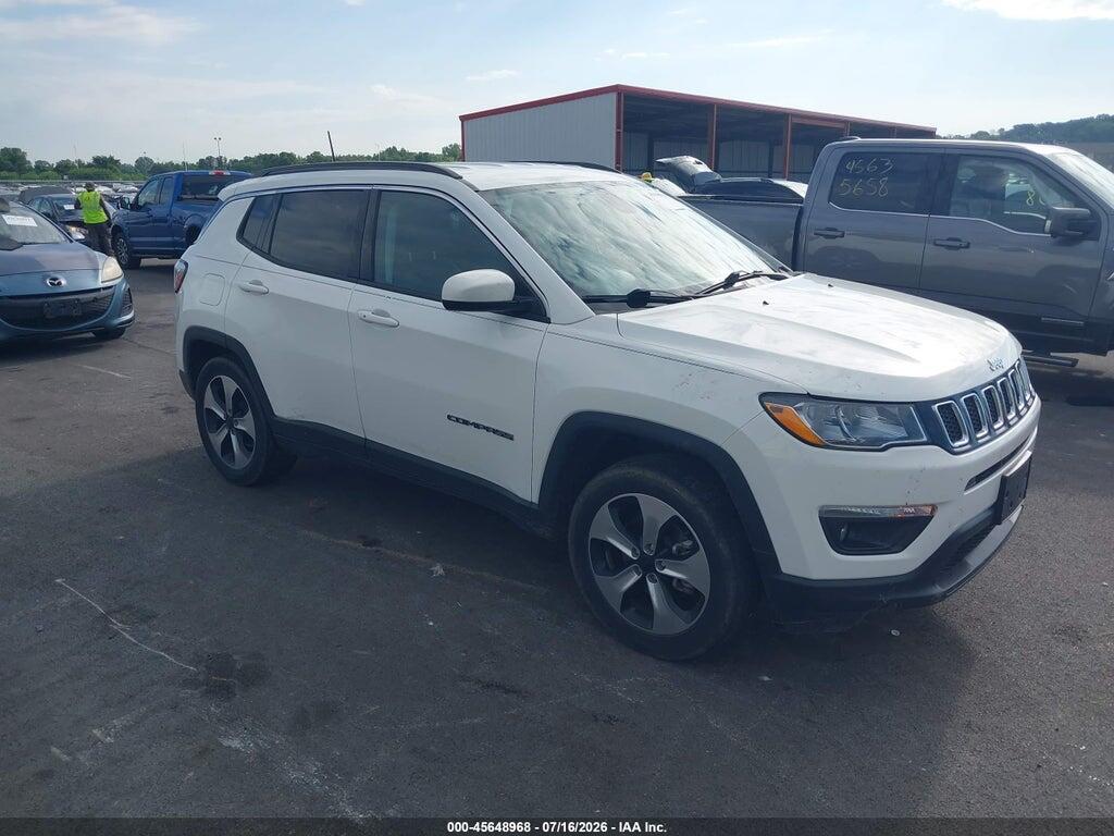 3C4NJDBB5HT657335 2017 JEEP COMPASS photo no. 1