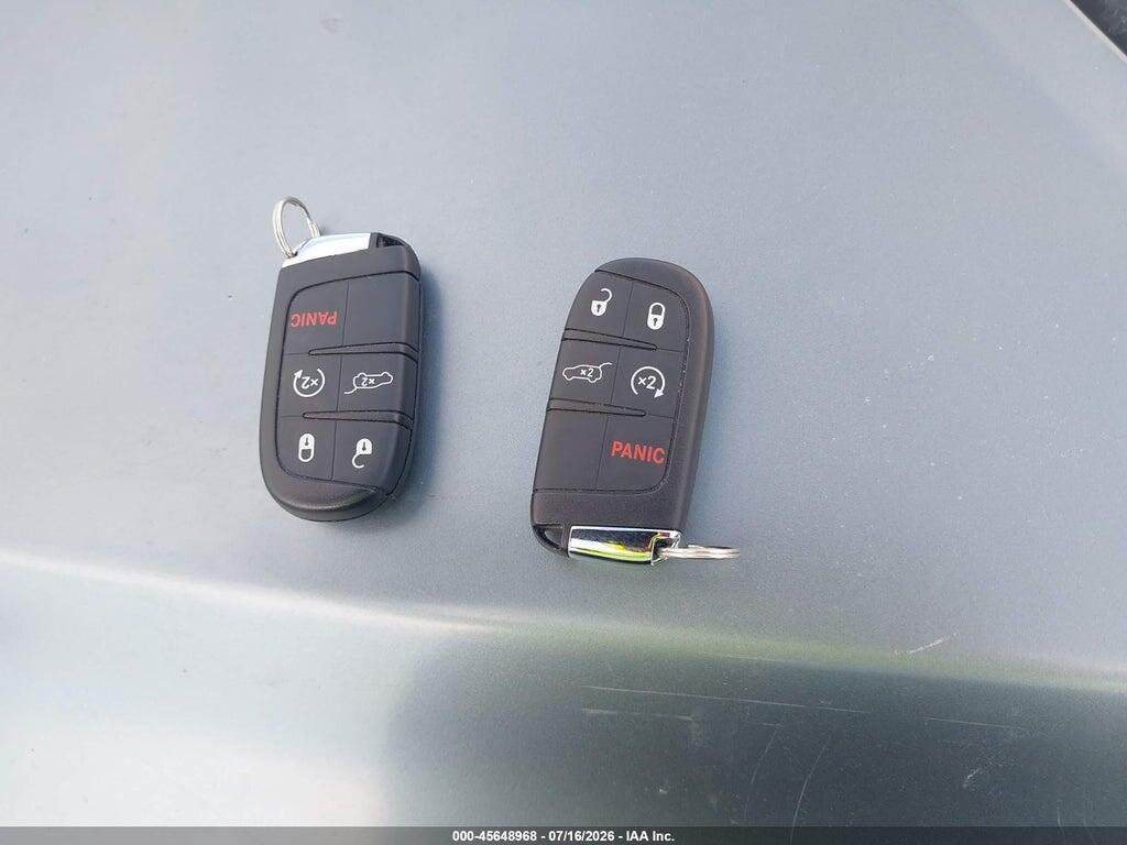 3C4NJDBB5HT657335 2017 JEEP COMPASS photo no. 11