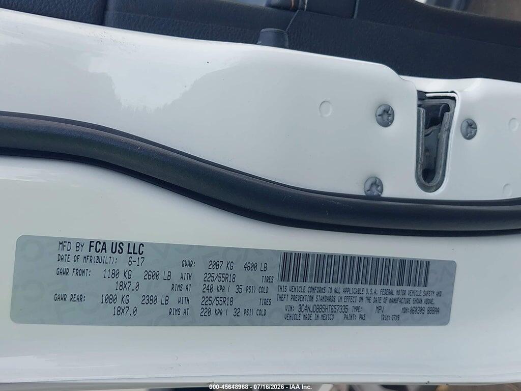 3C4NJDBB5HT657335 2017 JEEP COMPASS photo no. 9