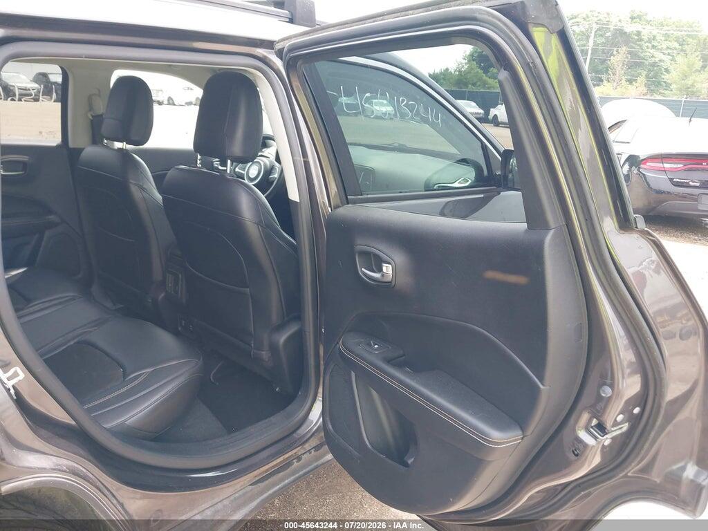 3C4NJDBB4HT650750 2017 JEEP COMPASS photo no. 8