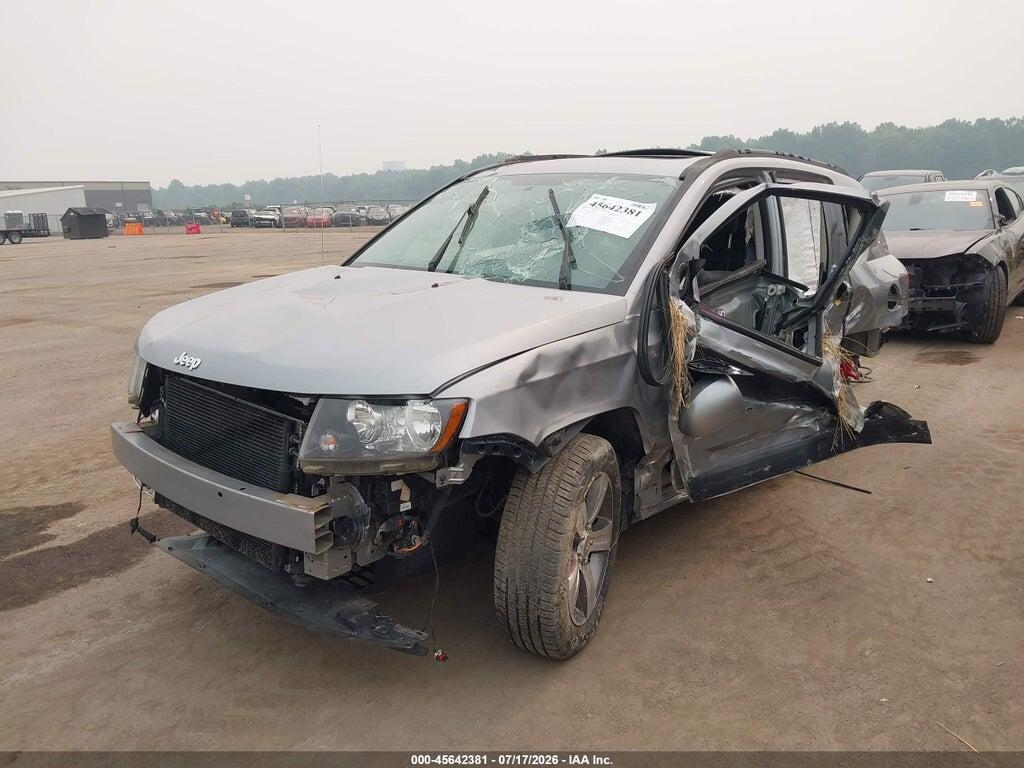 1C4NJCEB0HD185735 2017 JEEP COMPASS photo no. 2
