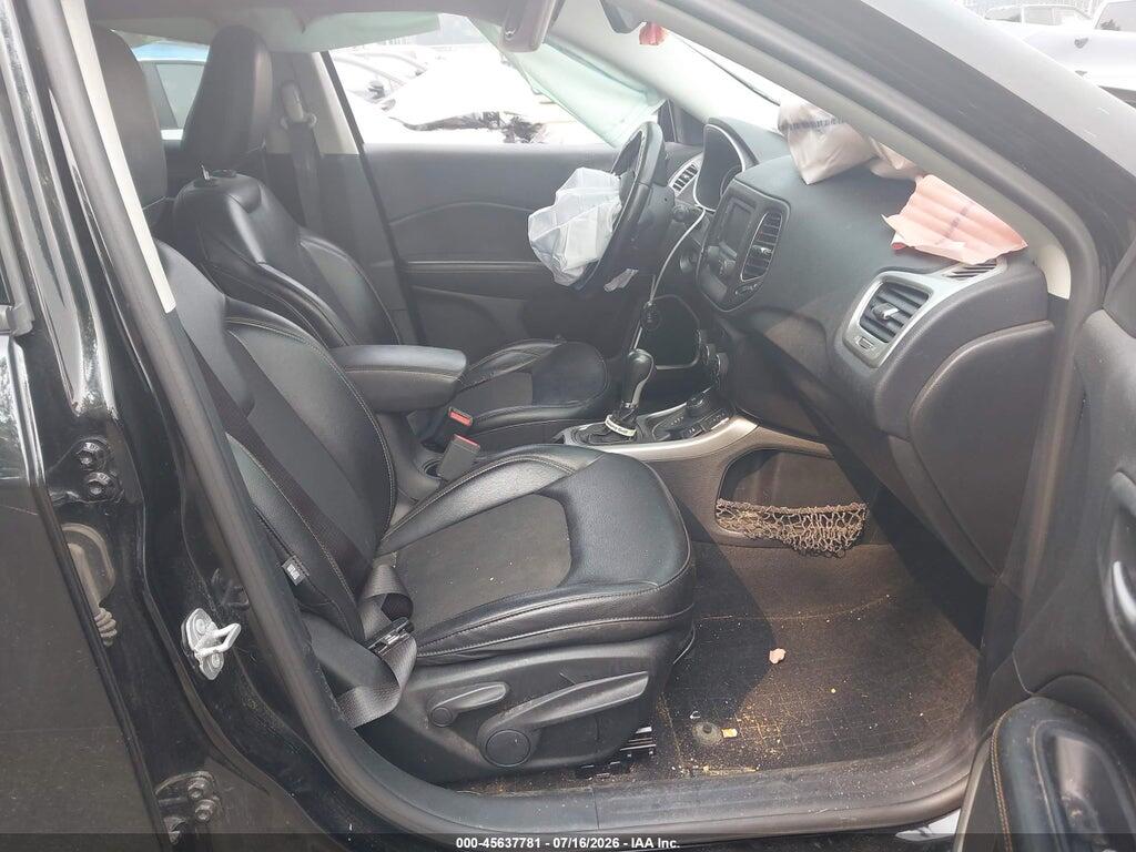 3C4NJDBB4HT651154 2017 JEEP COMPASS photo no. 5