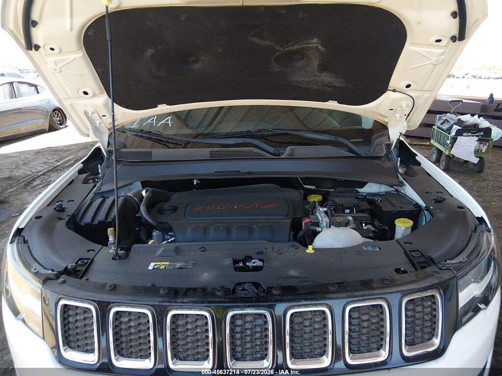 3C4NJDBB0HT635372 2017 JEEP COMPASS photo no. 10